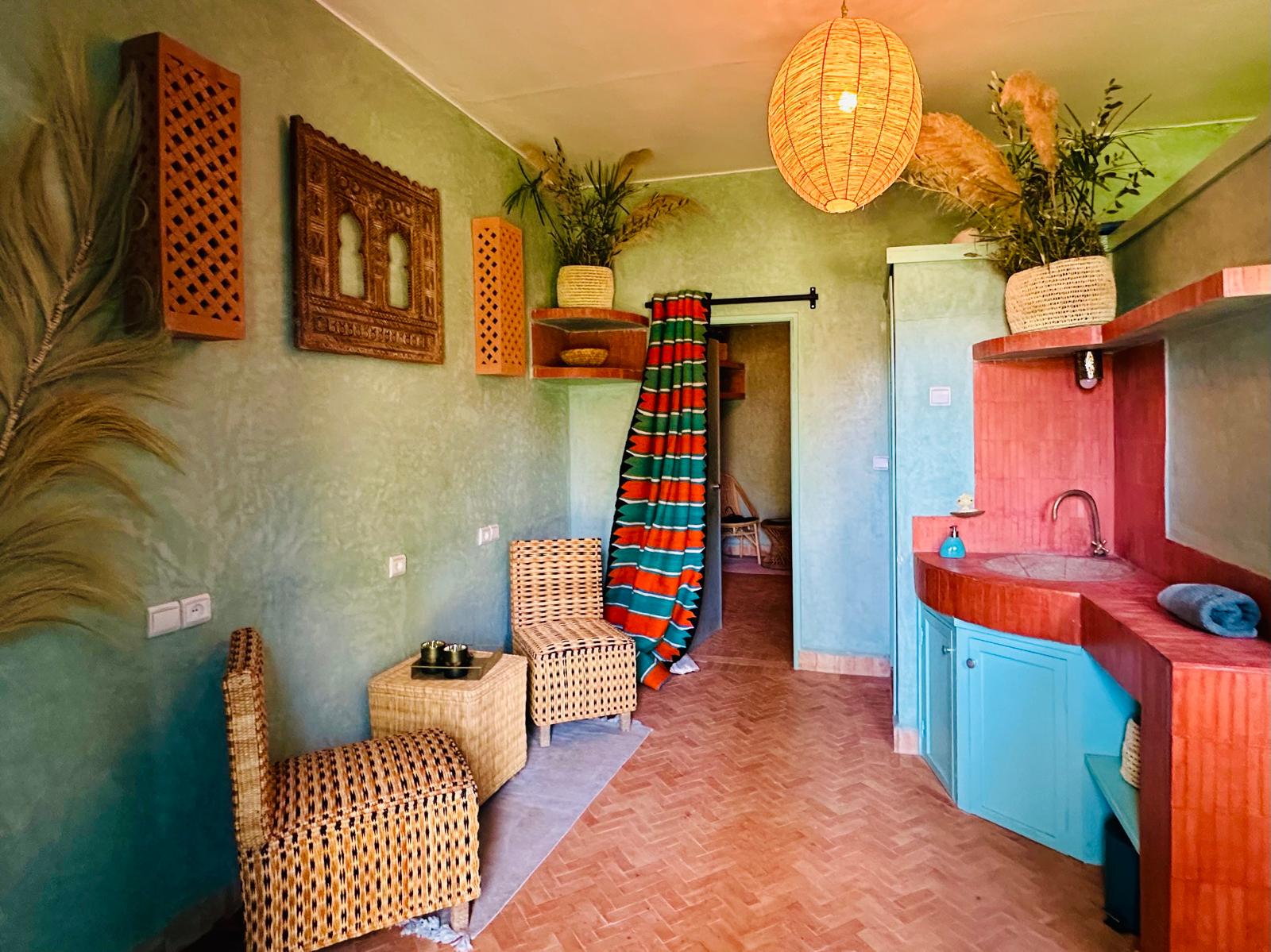 2e7dc428-0b1d-4084-8ae2-351bf9b31af9